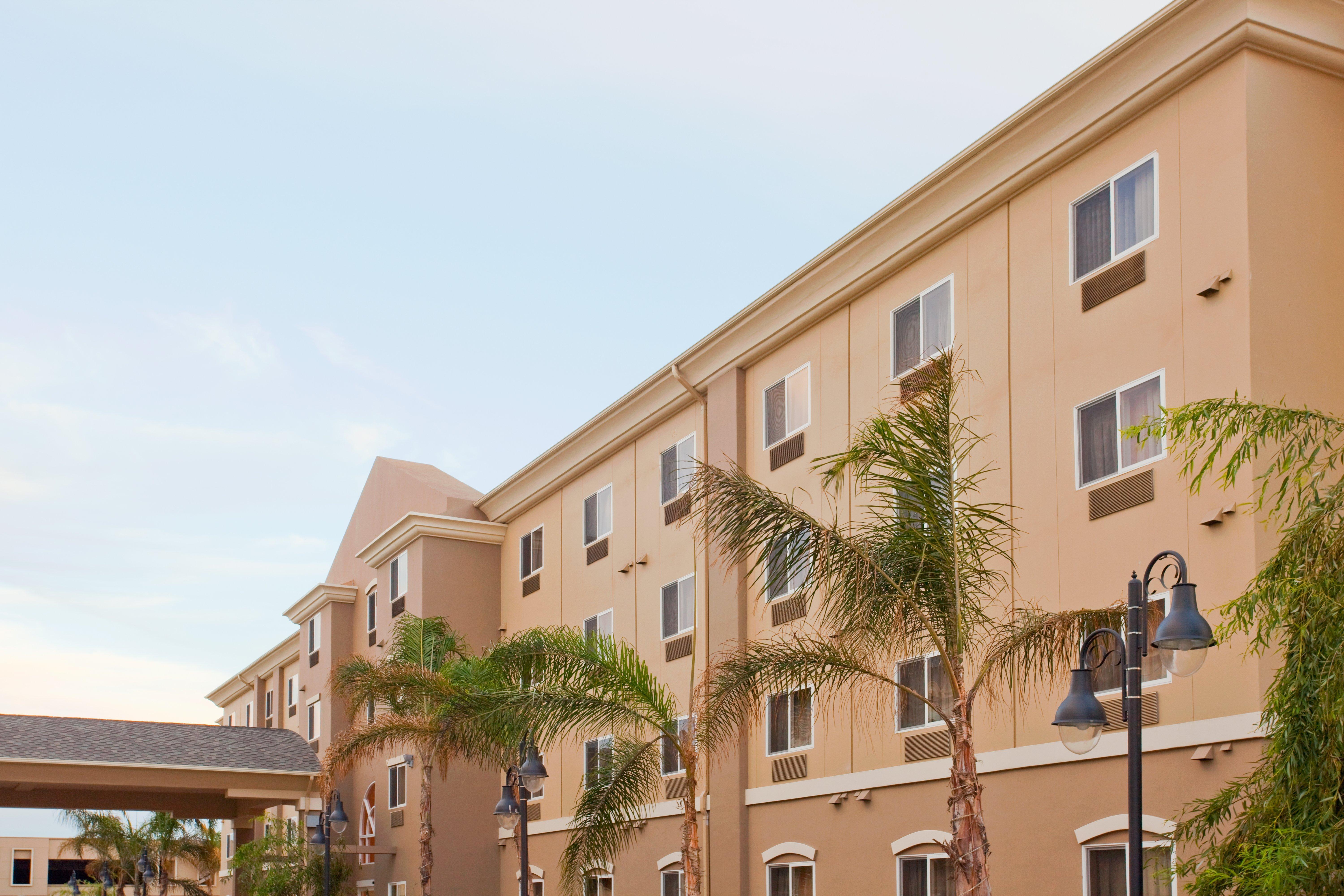 Holiday Inn Express Hotel & Suites Los Angeles Airport Hawthorne By Ihg Exteriér fotografie