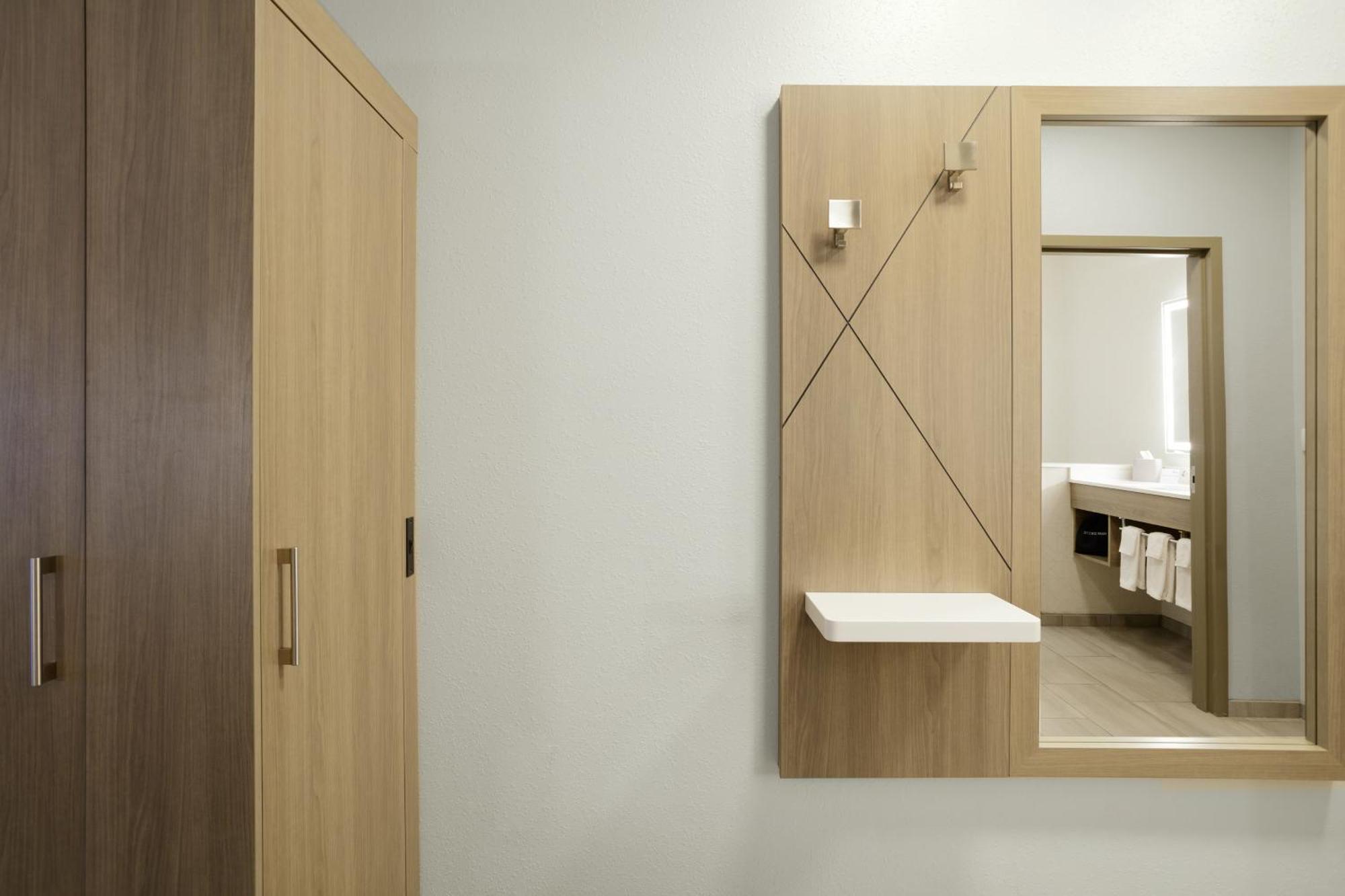 Holiday Inn Express Hotel & Suites Los Angeles Airport Hawthorne By Ihg Exteriér fotografie